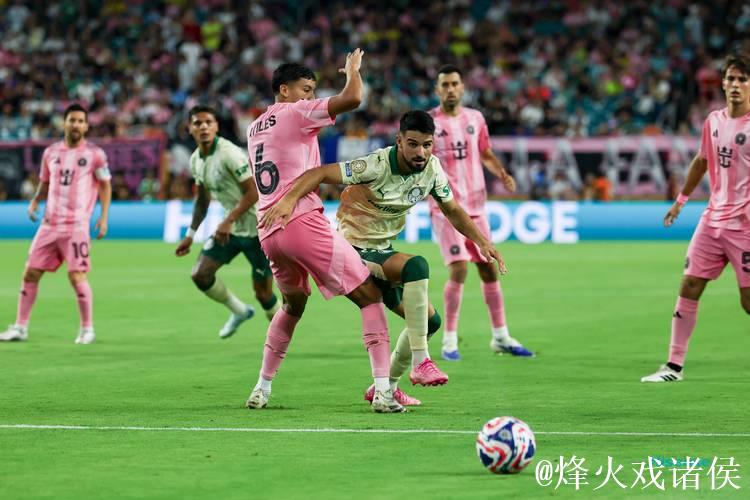 苏亚雷斯续约迈阿密国际1年，2026年继续征战MLS